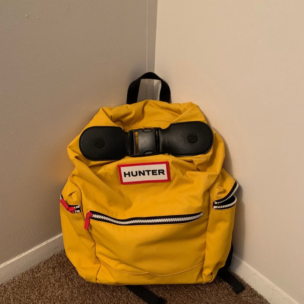 Hunter Top Clip Backpack - Nylon: Yellow